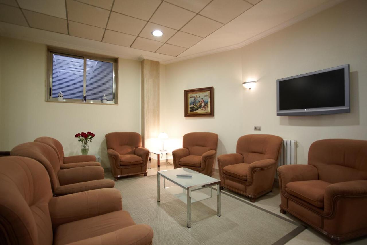 Hotel Panton Виго Екстериор снимка
